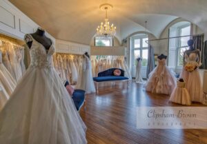 wedding dress boutiques near Lincoln